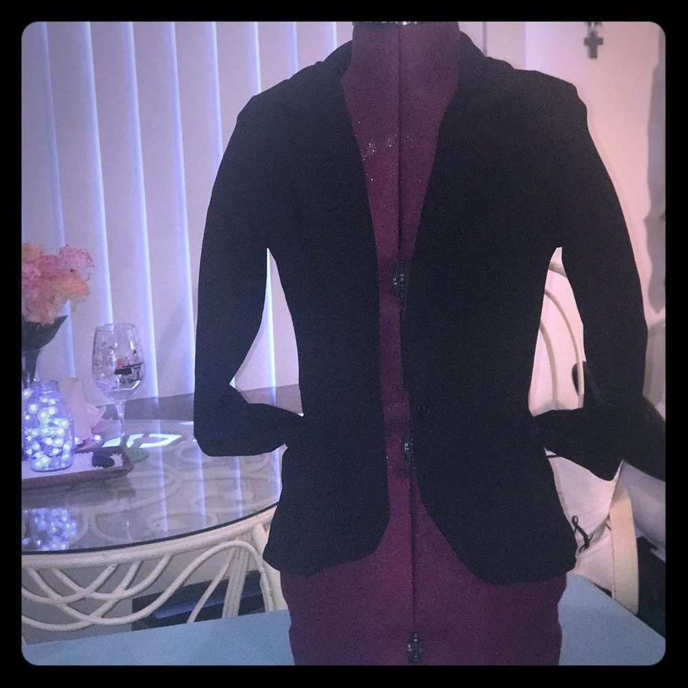 One Button Black Blazer